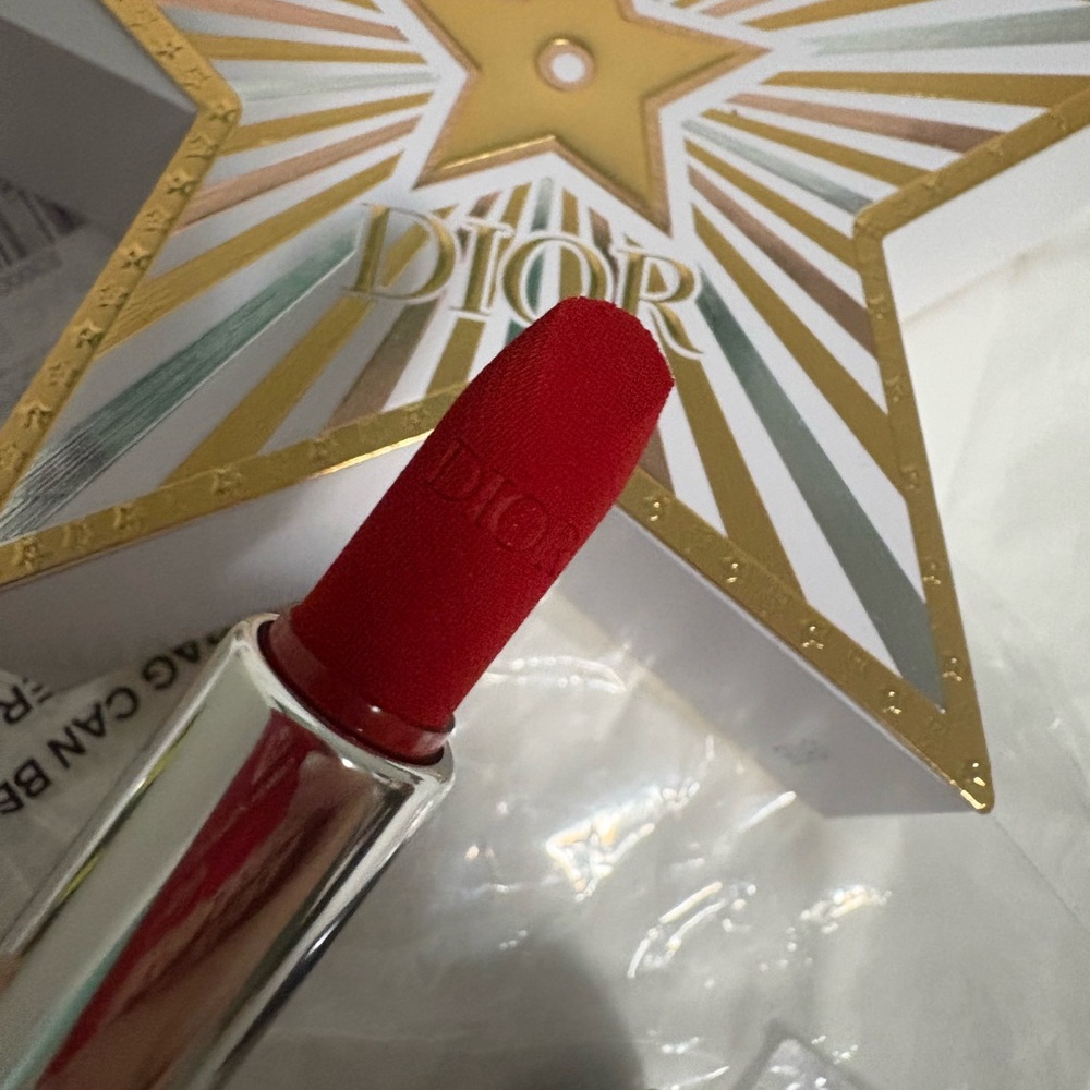 Dior Lipstick Decor Set - Picture 4 of 6